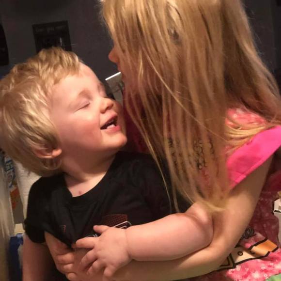 Meet your Posher, Aaron hellen - Picture 1 of 1